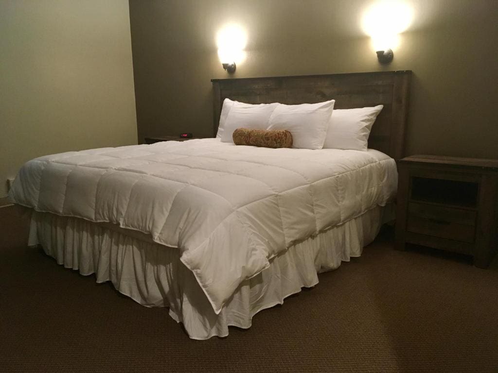King Suite room - Image 2