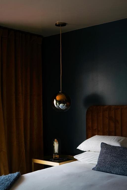 Room room - Image 3