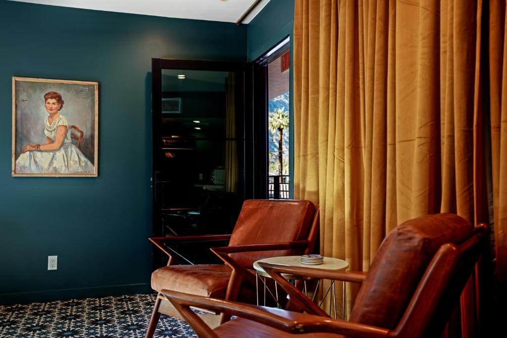 Suite room - Image 1