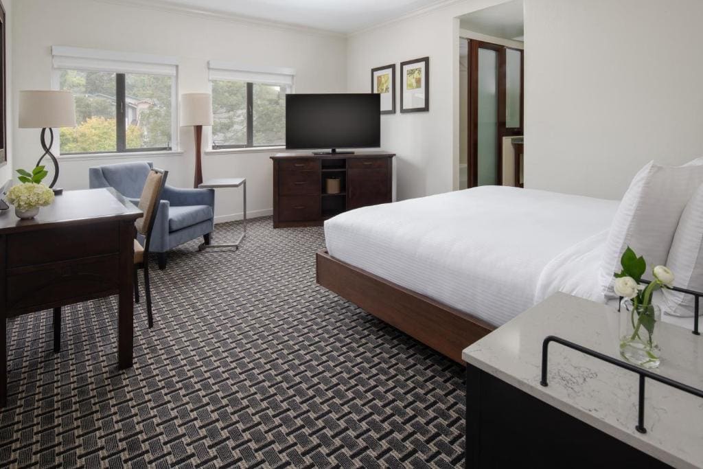 King Room room - Image 1