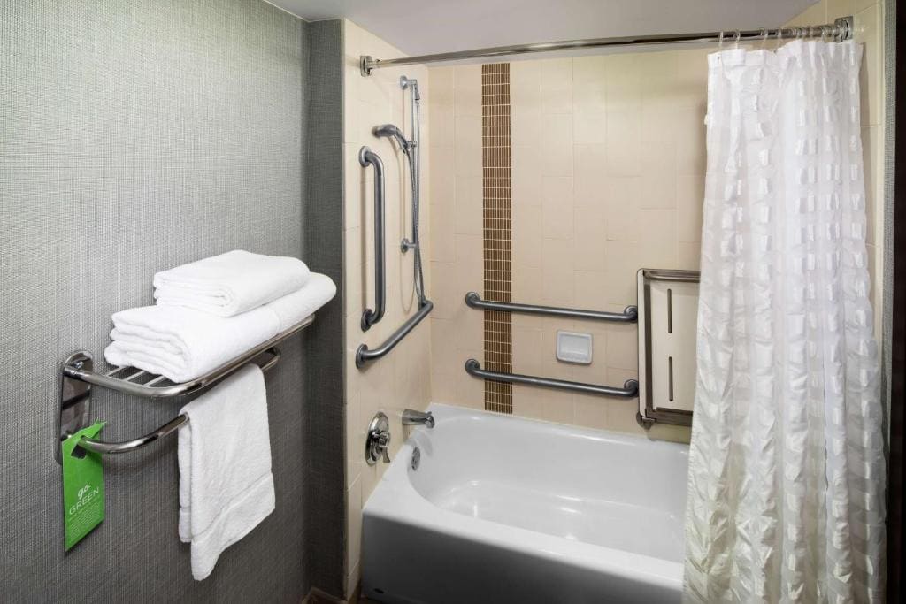 Queen Room with Two Queen Beds and Sofa Bed room - Image 2