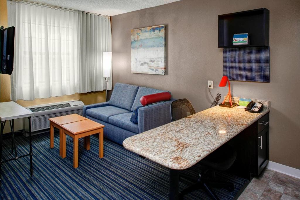 One-Bedroom Queen Suite with Sofa Bed room - Image 2