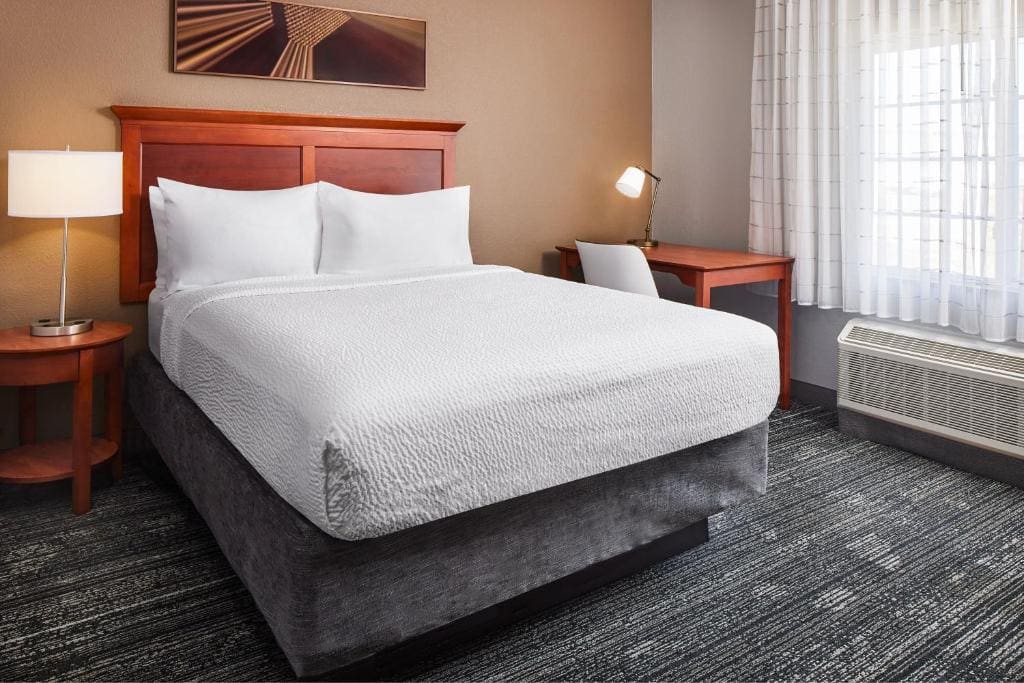 Two-Bedroom Suite room - Image 1