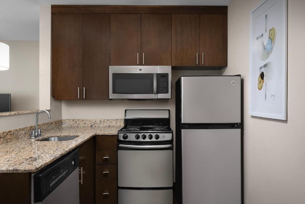 Two-Bedroom Suite room - Image 1