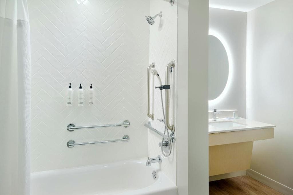 One-Bedroom Suite with Queen Bed and Sofa Bed room - Image 1