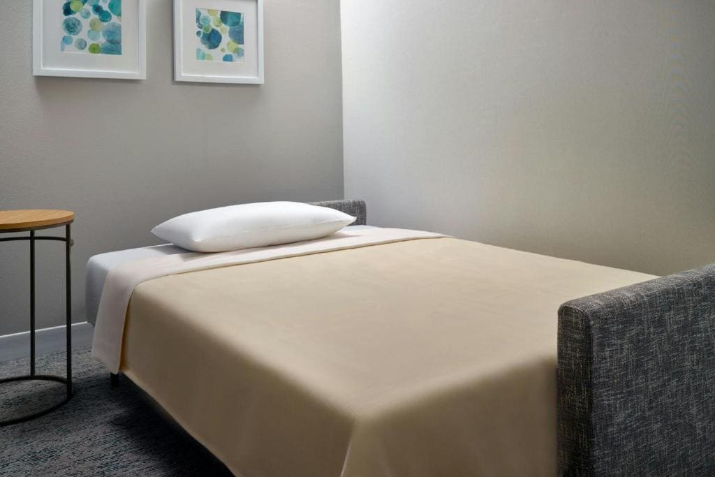 One-Bedroom Suite with Queen Bed and Sofa Bed room - Image 3