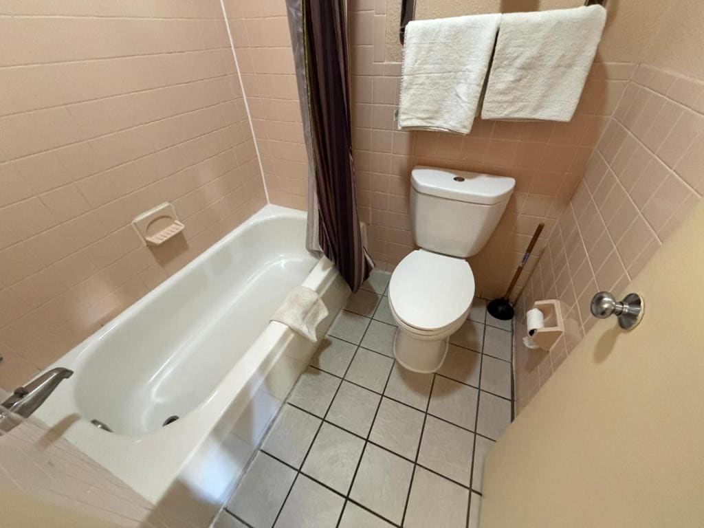 Standard Single Room room - Image 2