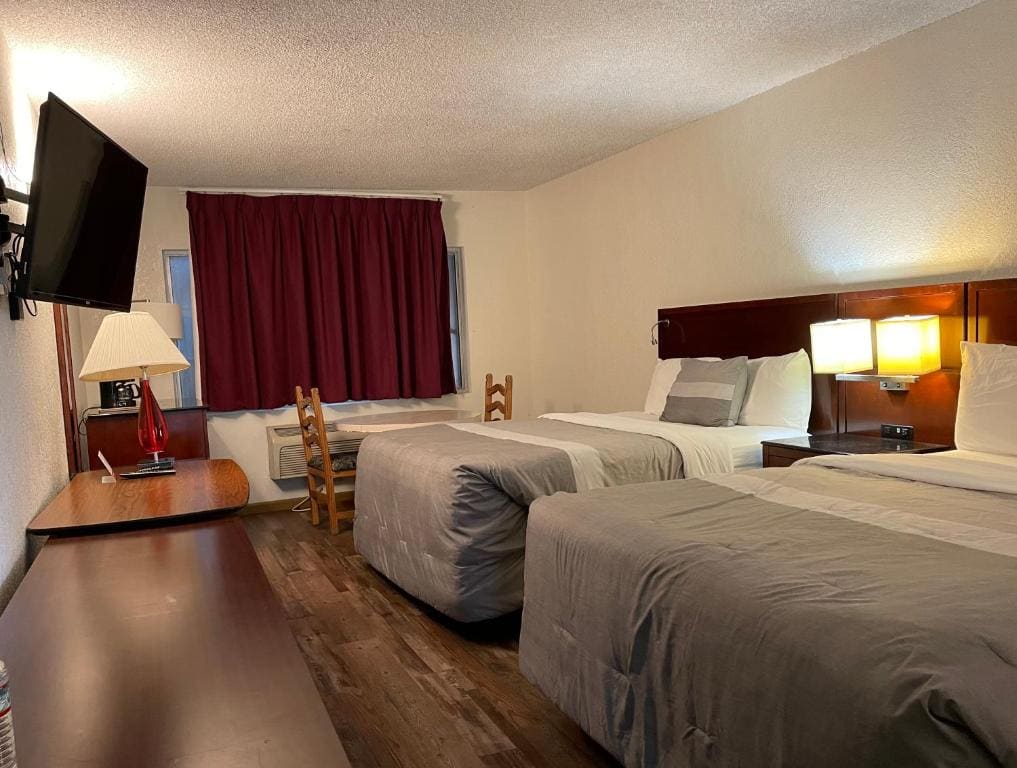 King Room - Non-Smoking room - Image 1
