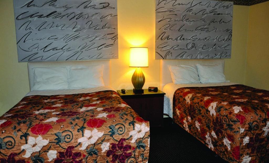 Double Room with Two Double Beds room - Image 1