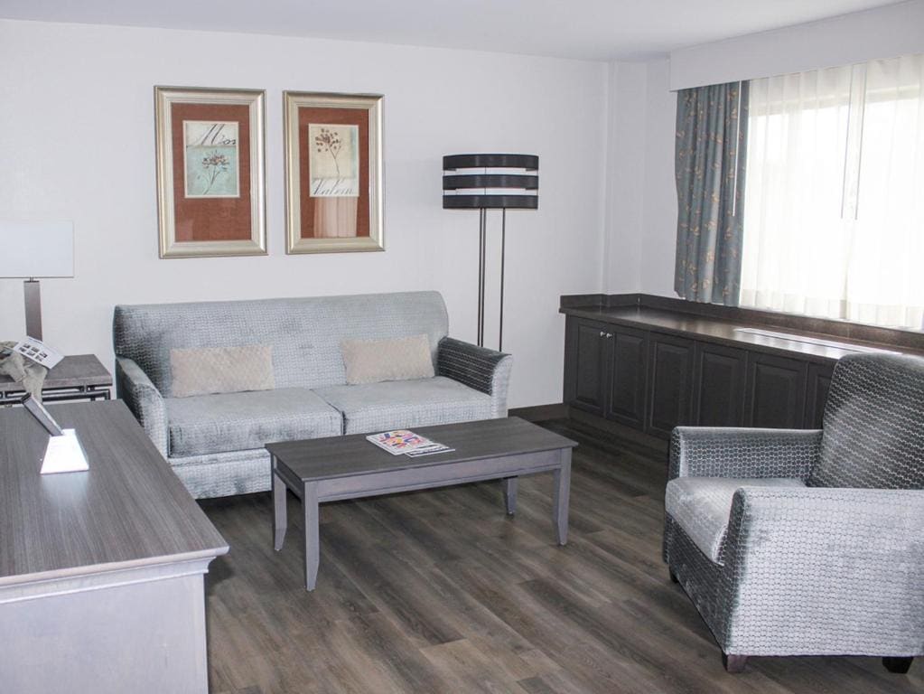 Executive King Room room - Image 2