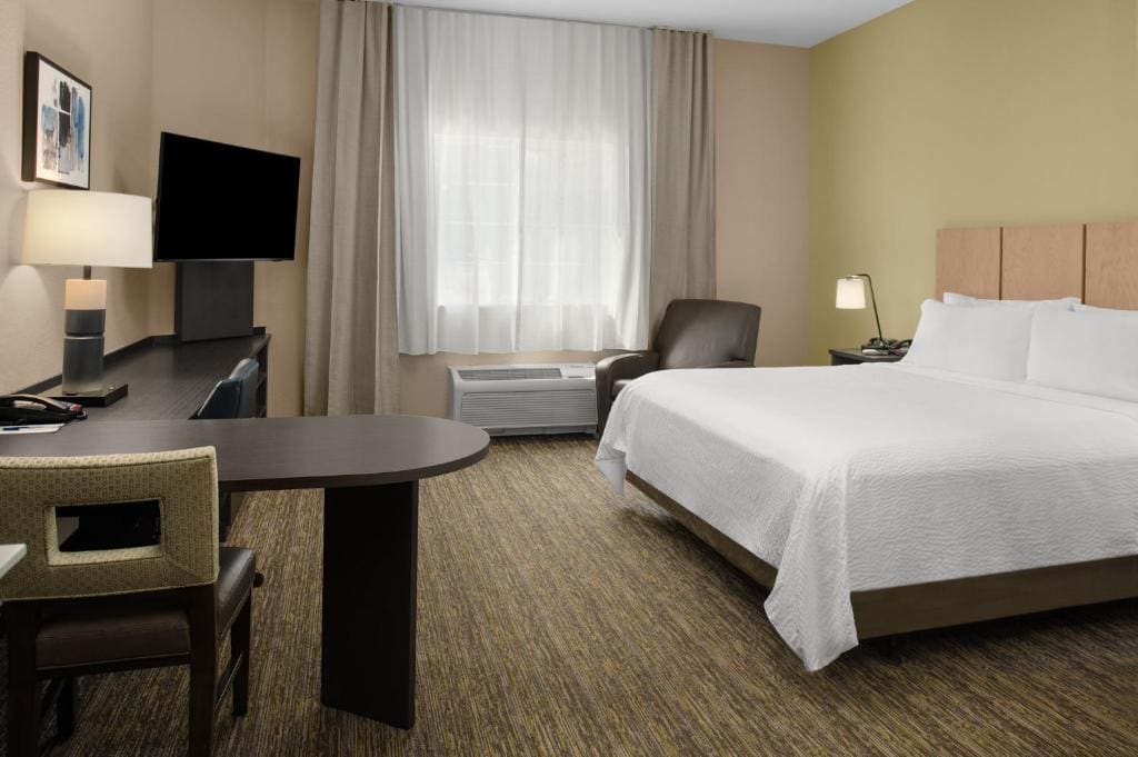 King Studio Suite room - Image 2