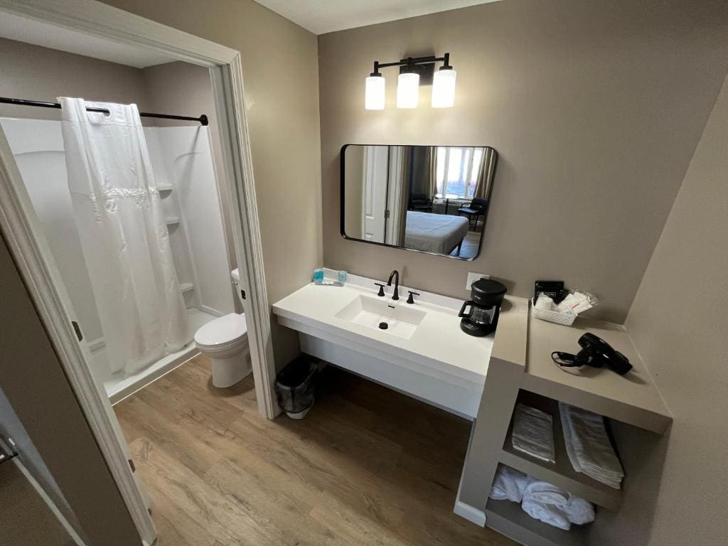 Superior King Room room - Image 2
