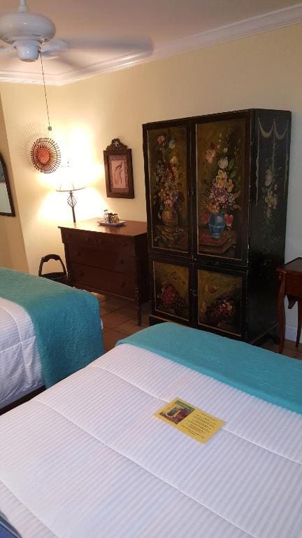 Deluxe Double Room with Two Double Beds room - Image 2