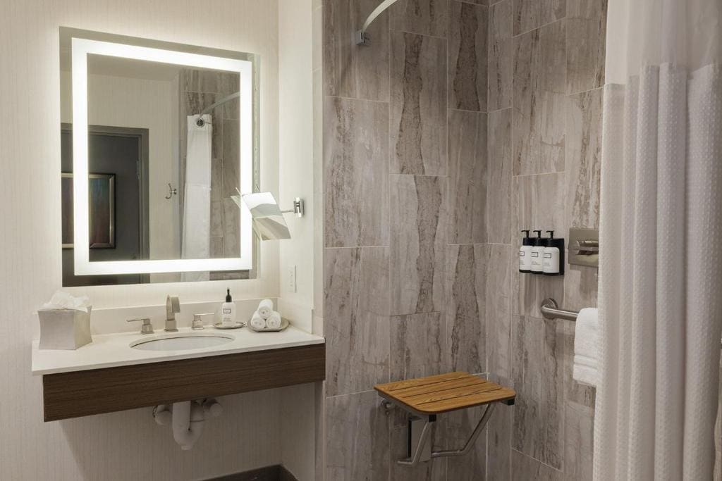 One-Bedroom Suite with Mobility Accessible Roll-In Shower room - Image 1