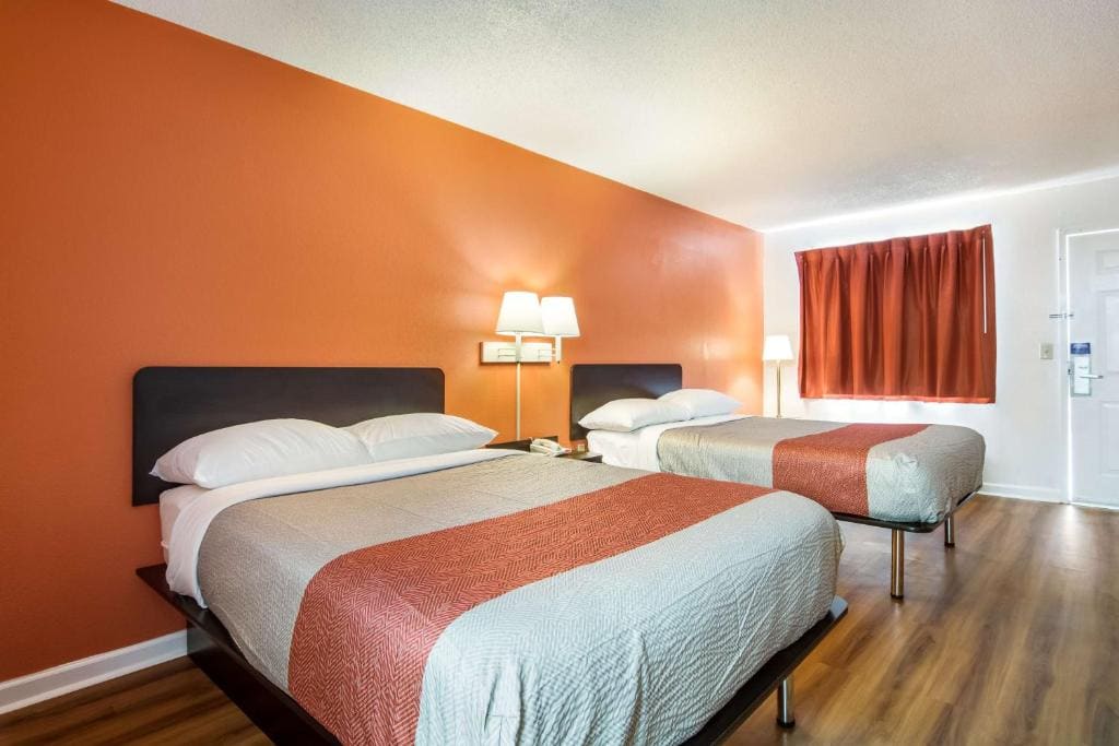 Deluxe Double Room - Non-Smoking room - Image 1