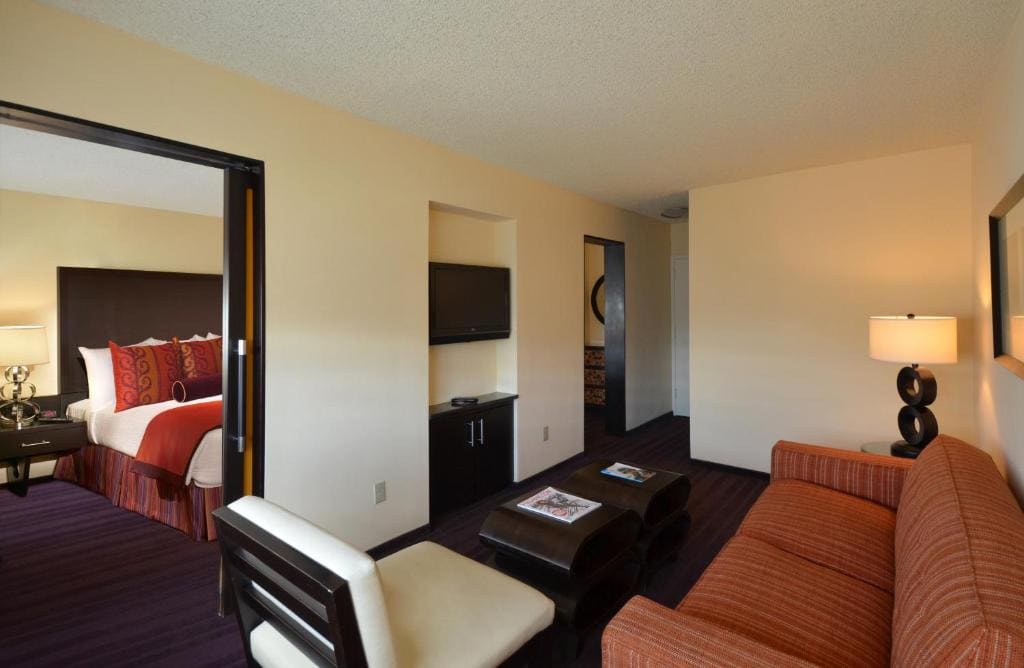 Superior Suite room - Image 1