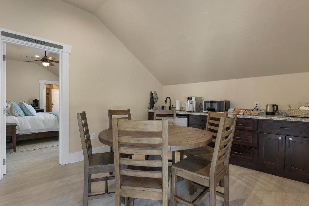 Two-Bedroom Suite room - Image 2