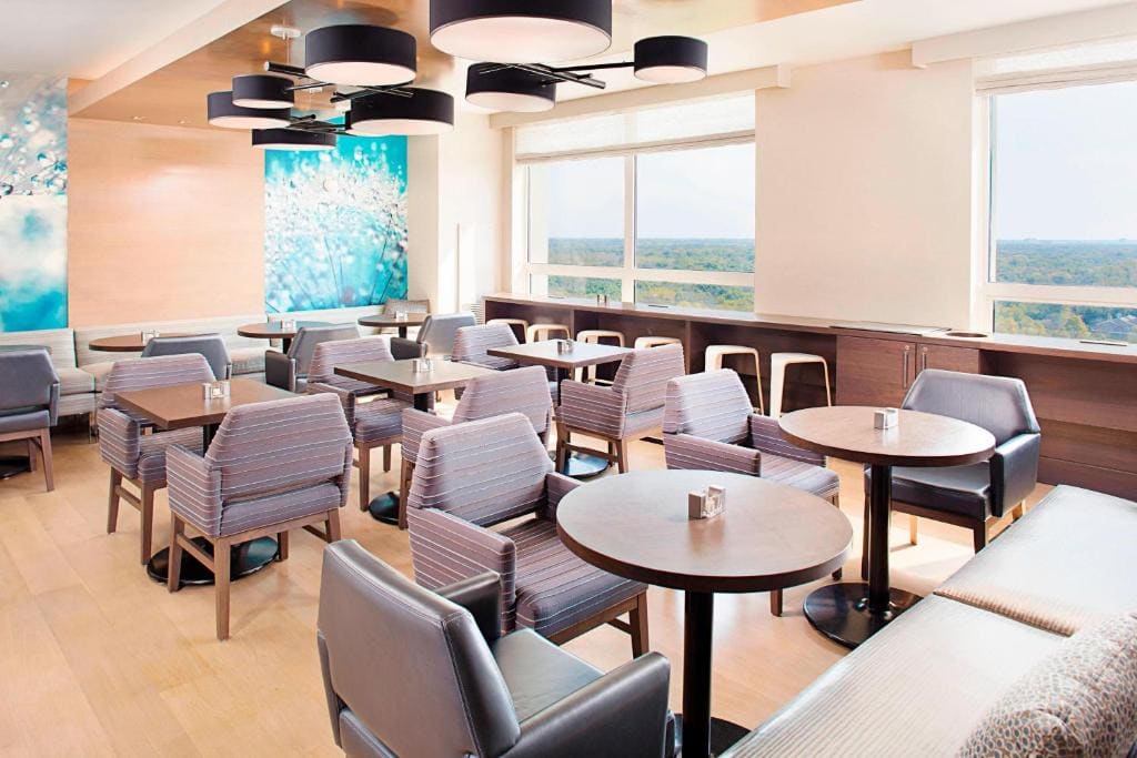 Club King Room room - Image 1