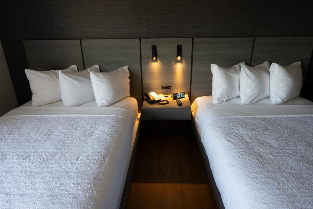 Double Room with Private Bathroom room - Image 1