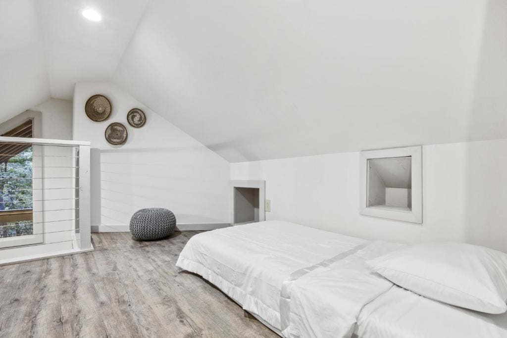 Family Suite with Balcony room - Image 3