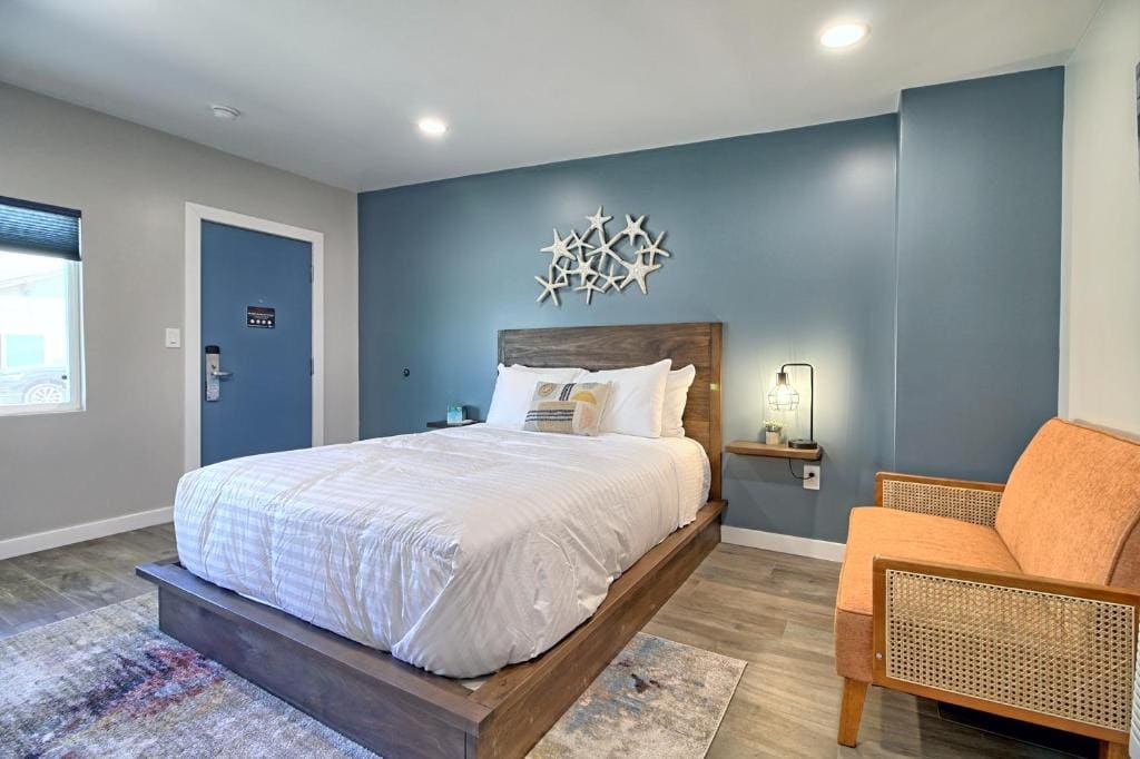 Deluxe King Room room - Image 1