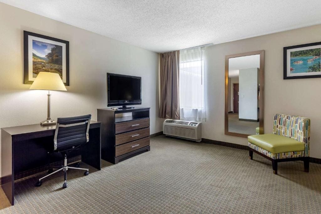King Room - Non-Smoking room - Image 2