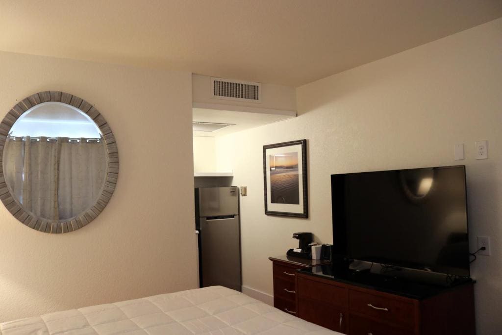 Deluxe Suite room - Image 2