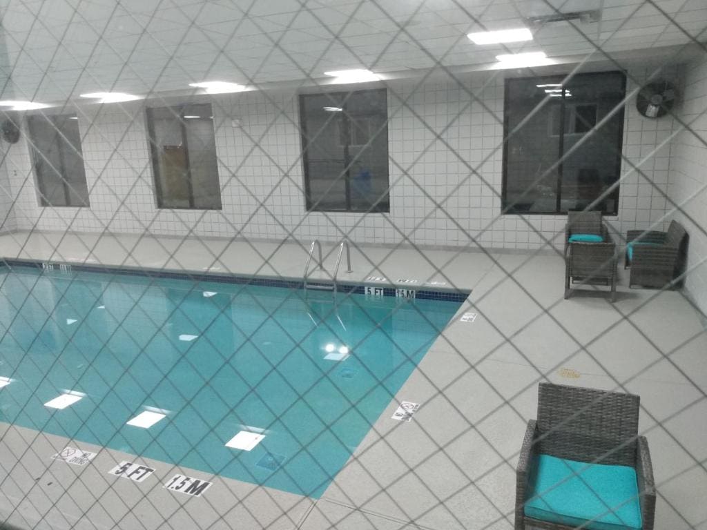 King Room - Mobility Access/Non-Smoking room - Image 1