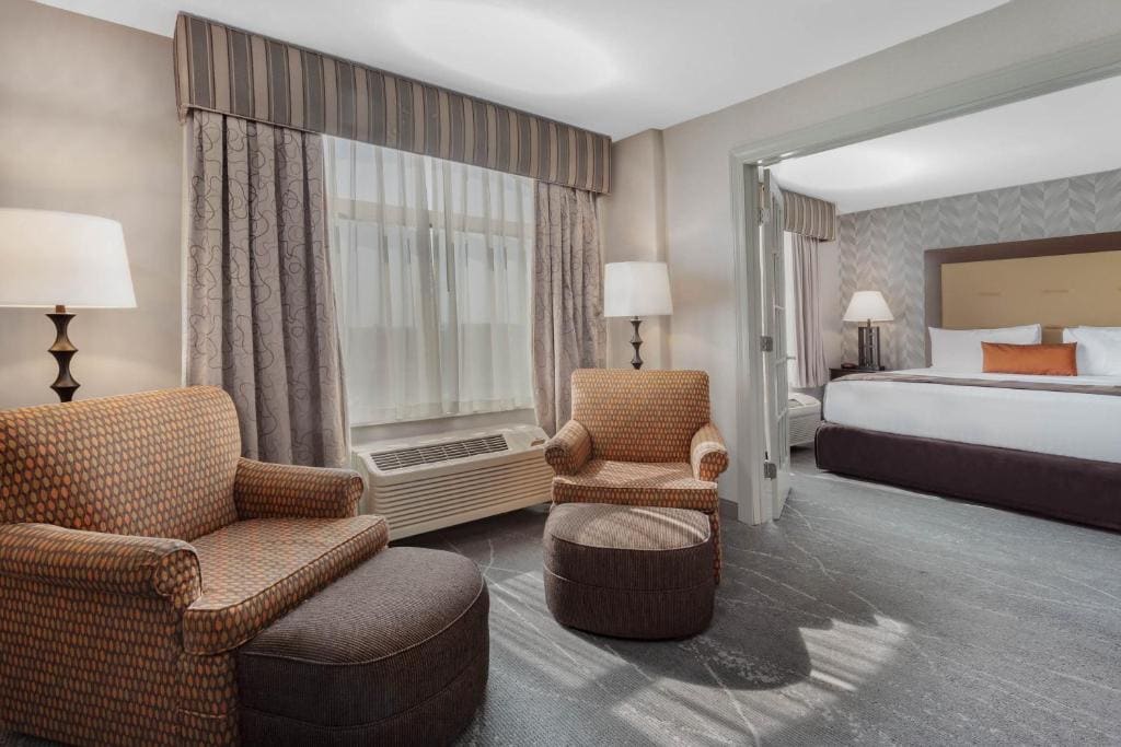 King Room - Non-Smoking room - Image 1