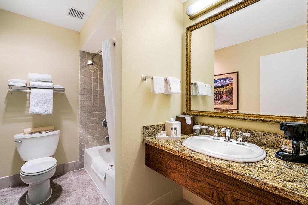 Superior Single Room room - Image 2