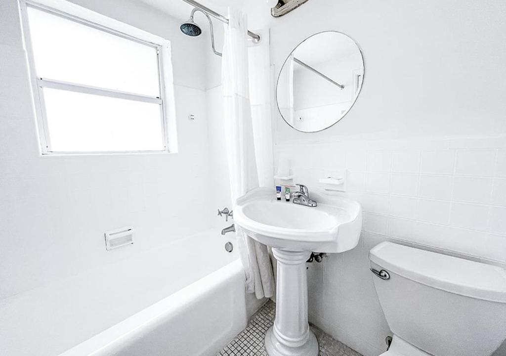 Deluxe King Studio room - Image 1