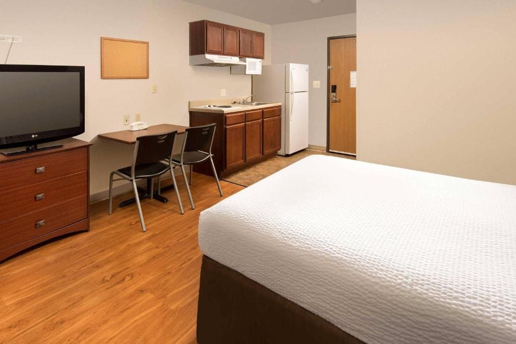 Standard Double Room - Smoking room - Image 3