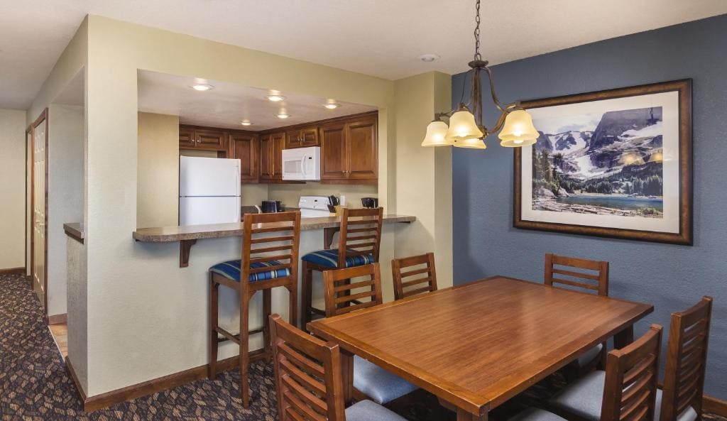 Two-Bedroom Suite room - Image 1