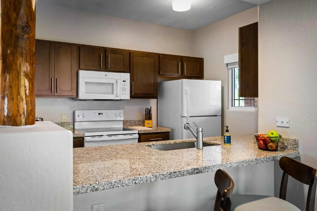 Two-Bedroom Apartment room - Image 2