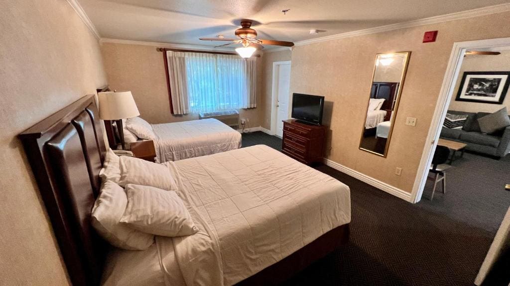 Family Suite room - Image 1