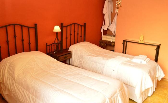 Twin Room room - Image 1