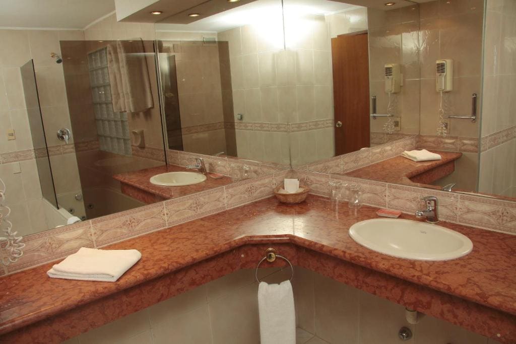 Standard Double Suite room - Image 1