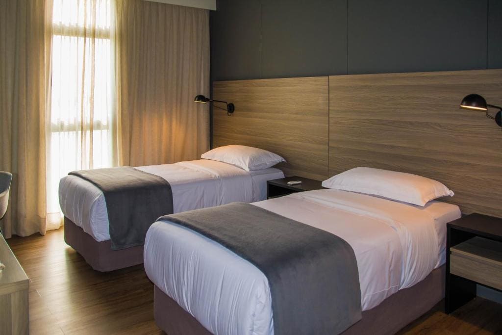 Superior Double or Twin Room room - Image 3