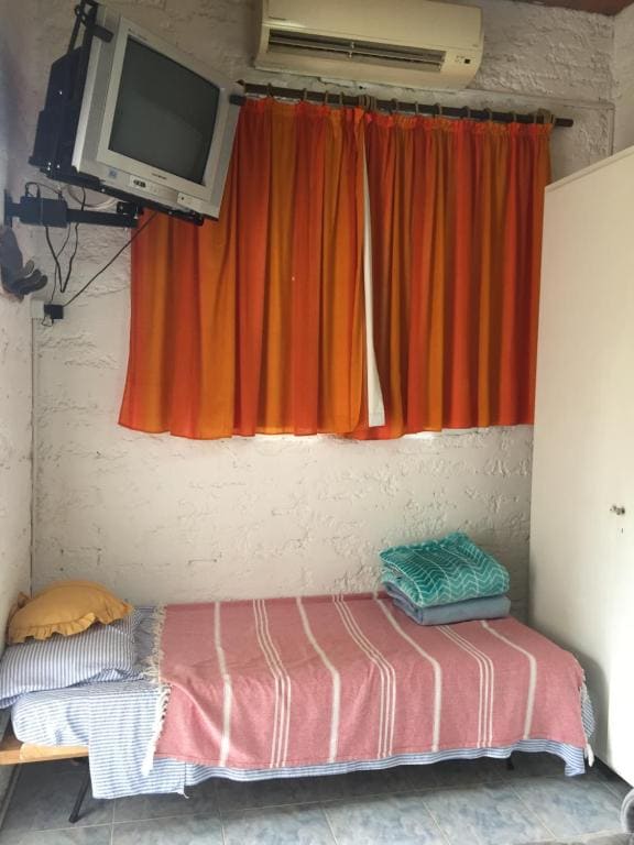 Triple Room with Private Bathroom room - Image 1