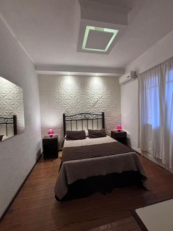 Standard Quadruple Room room - Image 2