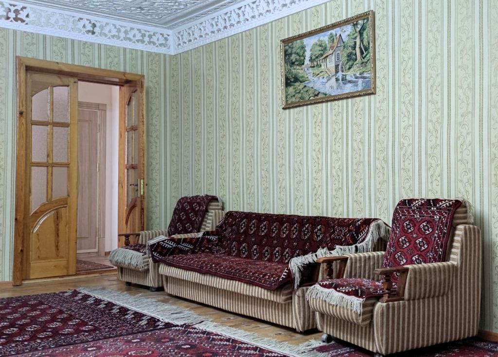 Superior Double Room with Two Double Beds room - Image 2