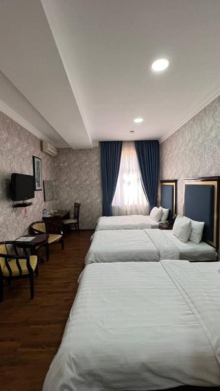 Comfort Triple Room room - Image 1