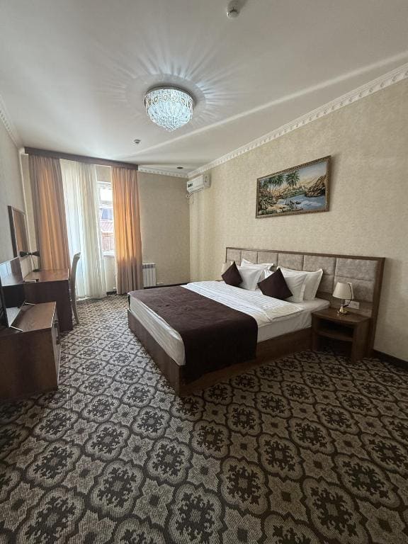 Superior Double Room room - Image 1