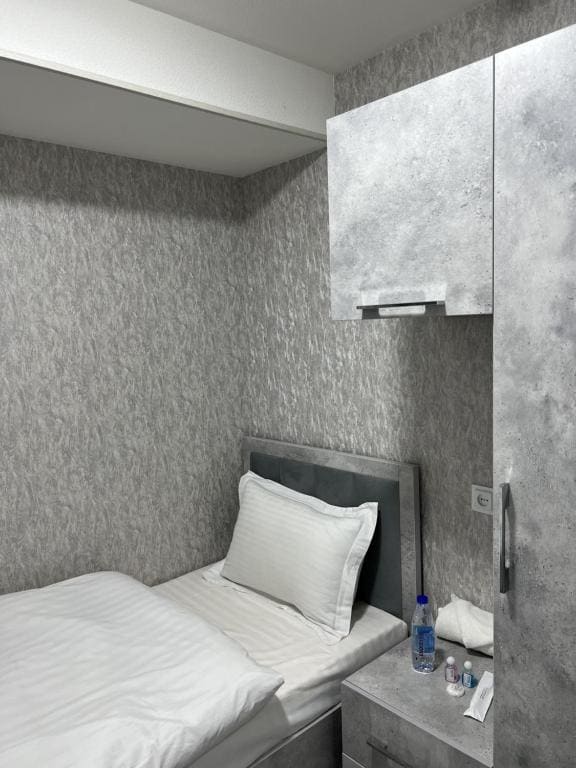 Budget Single Room room - Image 2