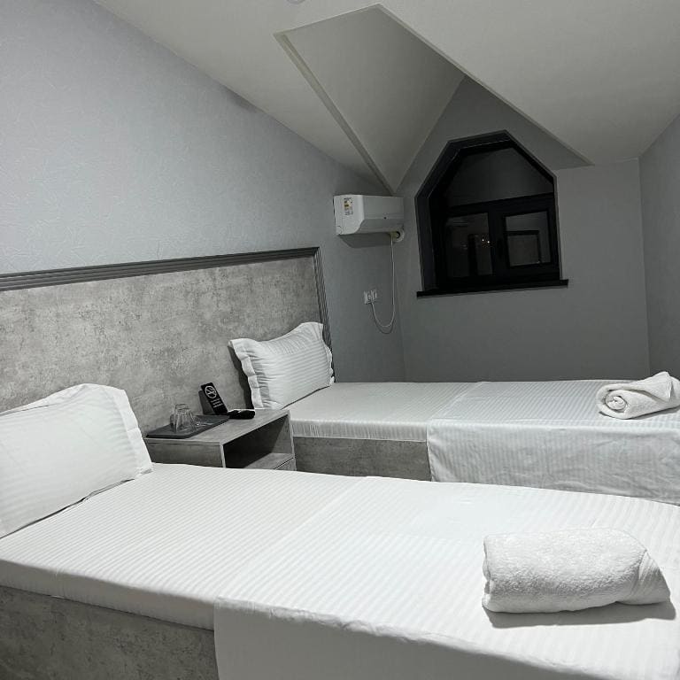 Budget Twin Room room - Image 1