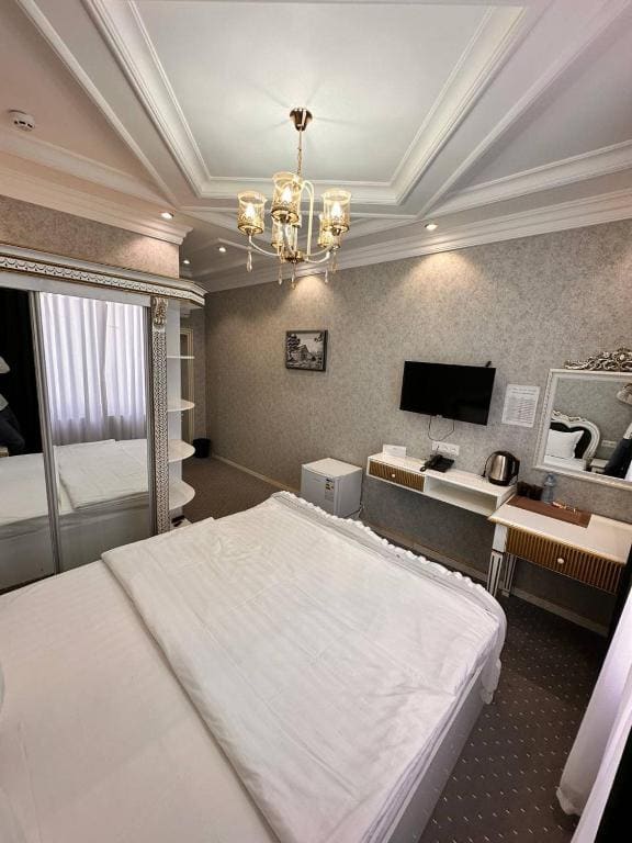 Deluxe Double Room room - Image 3