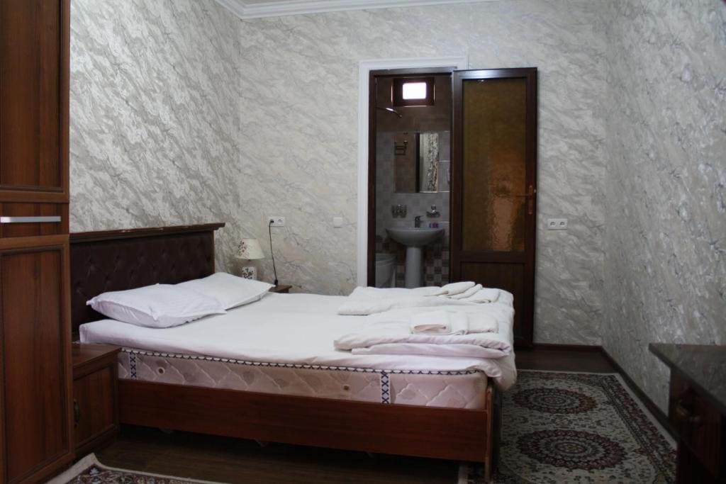 Deluxe Double Room room - Image 1