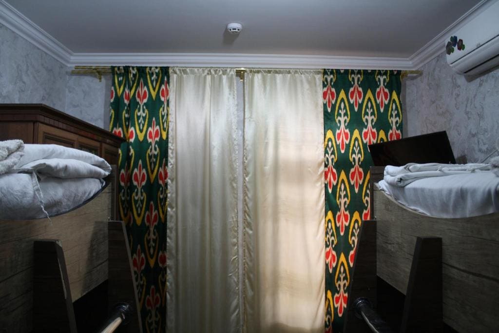 Quadruple Room room - Image 1