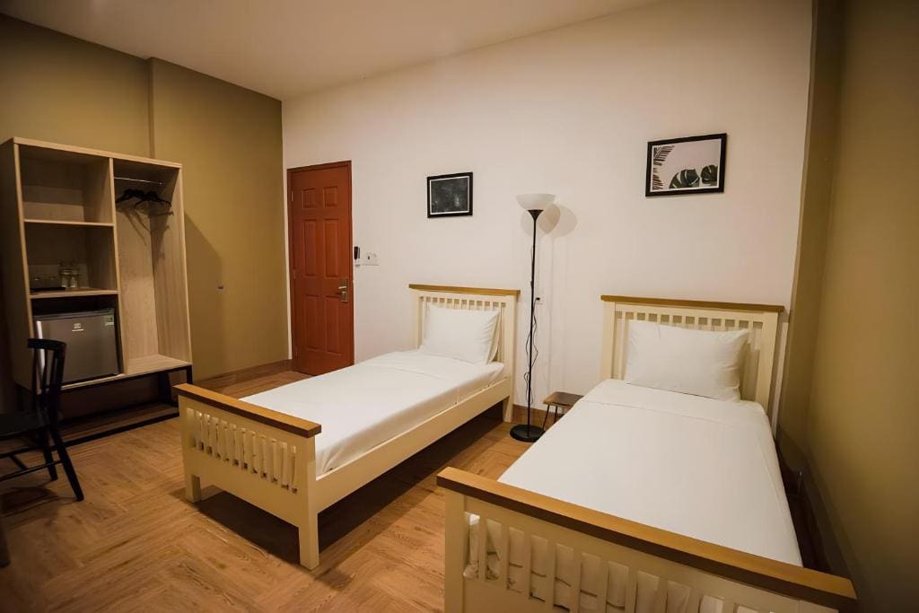 Economy Twin Room room - Image 1
