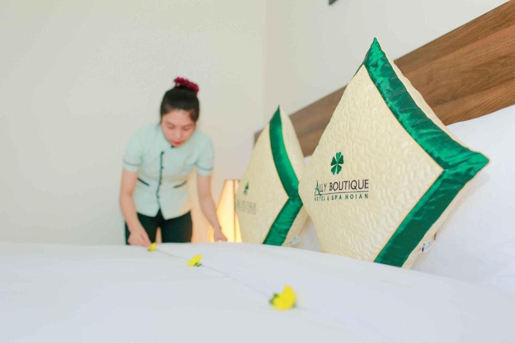 Deluxe Triple Room room - Image 2